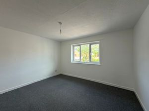 Bedroom - click for photo gallery